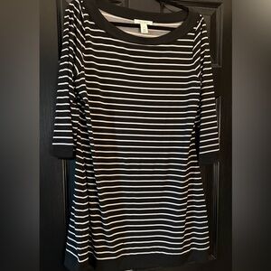 White House Black Market Black and White Long Sleeve Dress